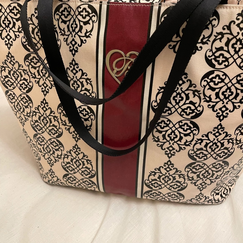 Brighton elegant and luxury tote